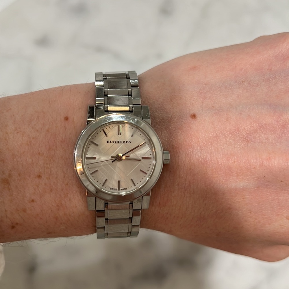Burberry Watch - Picture 2 of 2